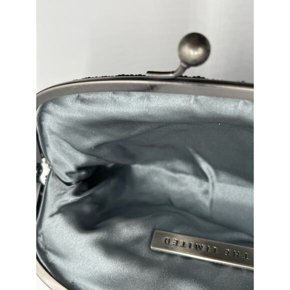 The Limited Handmade Black Silver Tone Kiss Lock Chevron Clutch Bag New - Picture 8 of 10